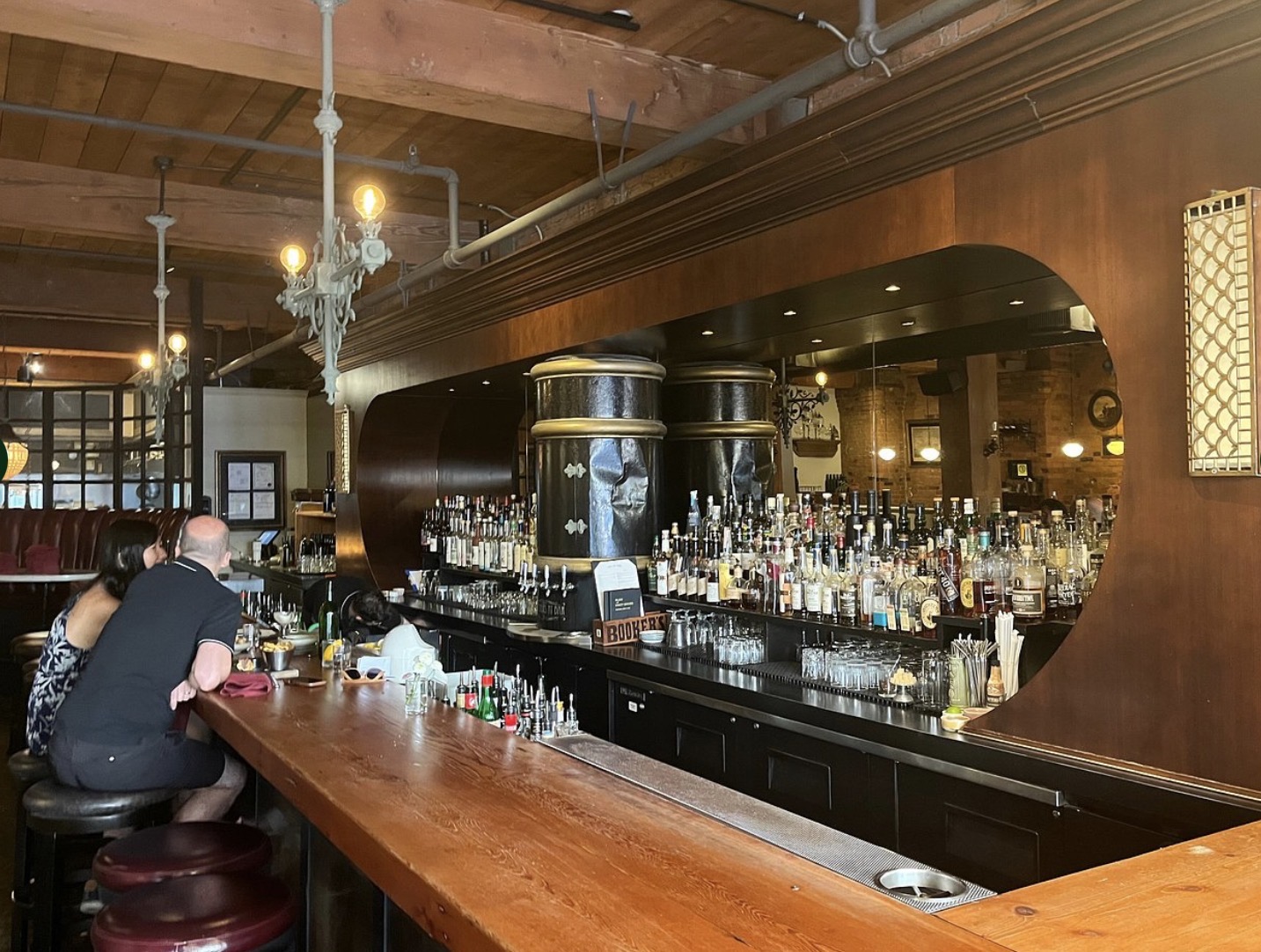 Vancouver Gastown's Elite Walking Food Tour
