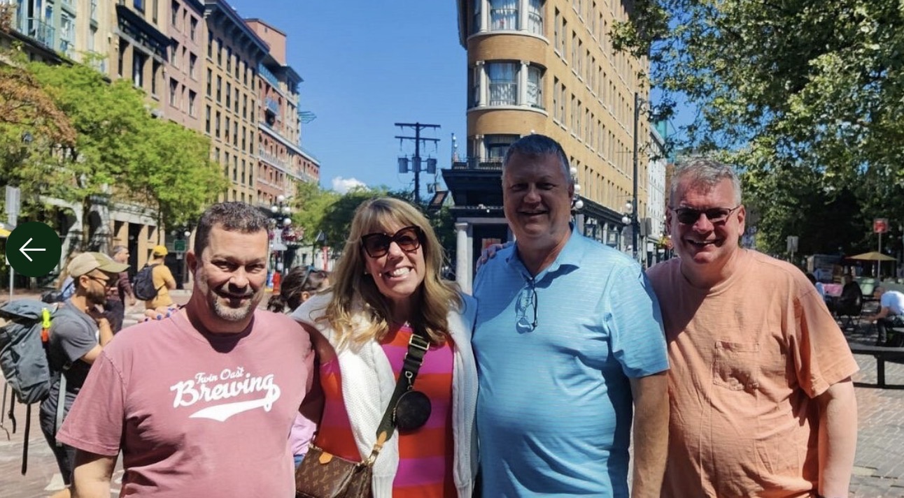 Vancouver Gastown's Elite Walking Food Tour